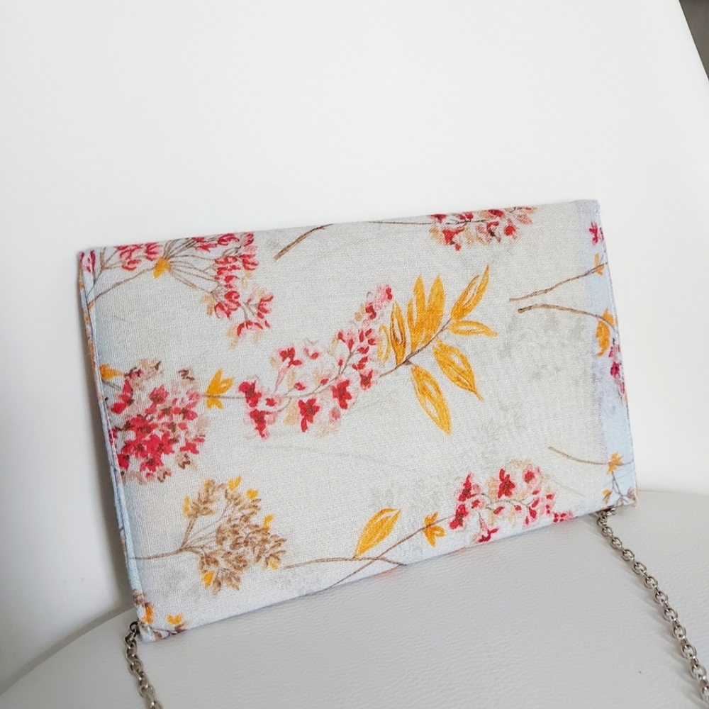Custom clutch